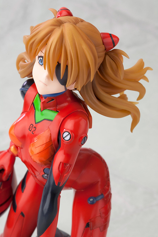 「式波・アスカ・ラングレー：Ｑ～プラグスーツver.～：RE」8,800円（税抜）（C）カラー
