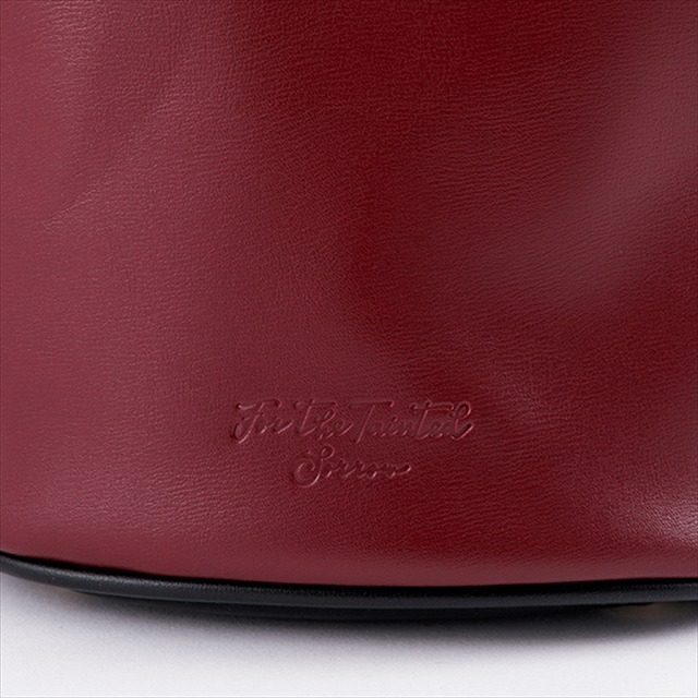 『文豪ストレイドッグス』コラボレーション■中原中也 モデルバッグ／12,800円（税別）（C）朝霧カフカ・春河35/ＫＡＤＯＫＡＷＡ/2019文豪ストレイドッグス製作委員会