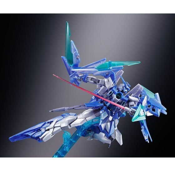 「HG 1/144 ガンダムAGEIIマグナムSV ver.（FXプロージョン）」3,300円（税込）（C）創通・サンライズ・テレビ東京