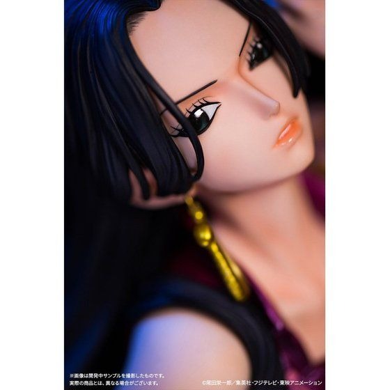 「ワンピース ログコレクション 大型スタチューシリーズ ボア・ハンコック」101,200円（税込）（C）尾田栄一郎／集英社・フジテレビ・東映アニメーション