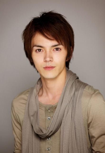 TVドラマでLet's Party！GACKTなど豪華俳優陣を起用「戦国BASARA -MOONLIGHT PARTY-」  