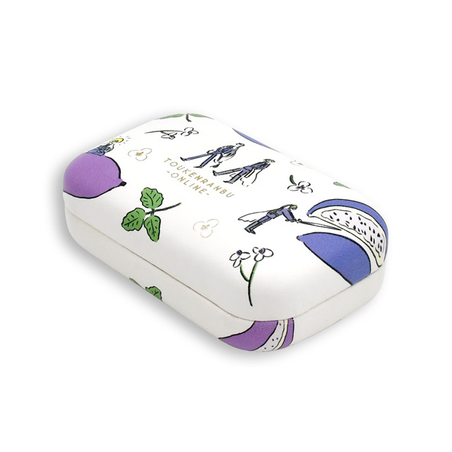 ミニマルチケース（1,600円・税別／全3種）（C）2015-2019 DMM GAMES/Nitroplus（C）Inori kito