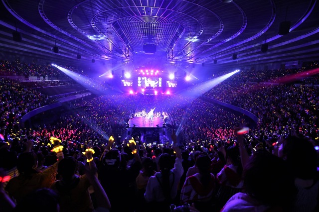 「ヒプノシスマイク-Division Rap Battle- 4th LIVE@オオサカ《Welcome to our Hood》」2日目 Battleground　フォト：田浦ボン／キシノユイ／渡辺慎一