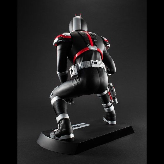 「Ultimate Article 仮面ライダーファイズ」30,800円（税込）（C）石森プロ・東映