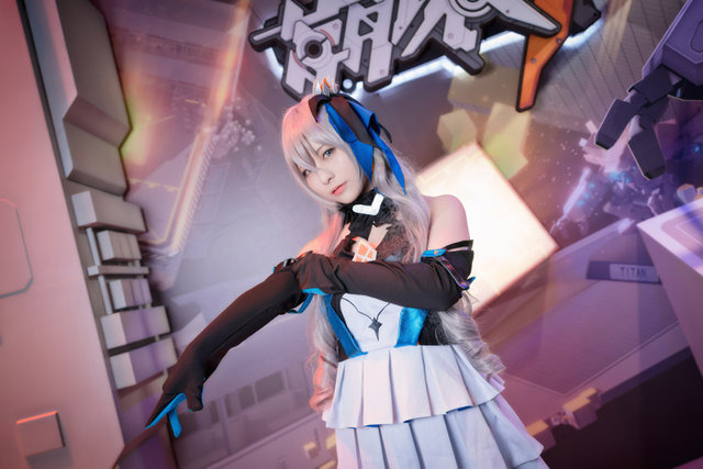 「東京ゲームショウ2019」百花繚乱の企業ブース美女コスプレイヤーまとめ【写真157枚】