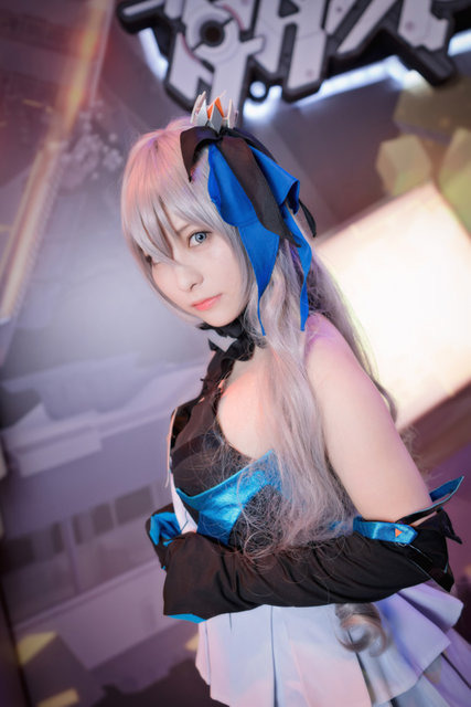 「東京ゲームショウ2019」百花繚乱の企業ブース美女コスプレイヤーまとめ【写真157枚】