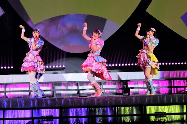 「プリパラ＆キラッとプリ☆チャンAUTUMN LIVE TOUR 2019～キラッと！アイドルはじめる時間だよ！～」（C）Ｔ－ＡＲＴＳ / syn Sophia / テレビ東京 / IPP製作委員会（C）Ｔ－ＡＲＴＳ / syn Sophia / テレビ東京 / PCH２製作委員会