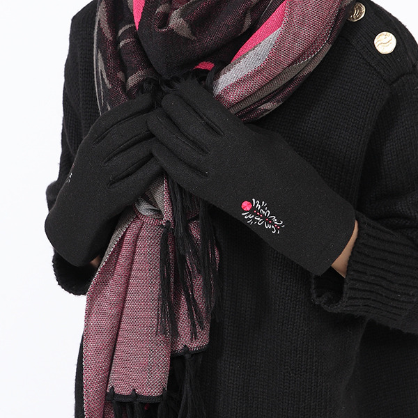 『アイドリッシュセブン』コラボレーション　百モデル（C）アイドリッシュセブン