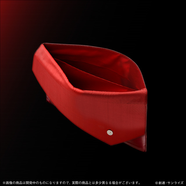 「機動戦士ガンダム シャア専用本革製ドキュメントケース」22,000円（税込）（送料・手数料別途）（C）創通・サンライズ