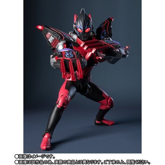 「S.H.Figuarts ウルトラマンエックスダークネス ＆ ダークネスゴモラアーマーセット」7,700円（税込）（C）円谷プロ