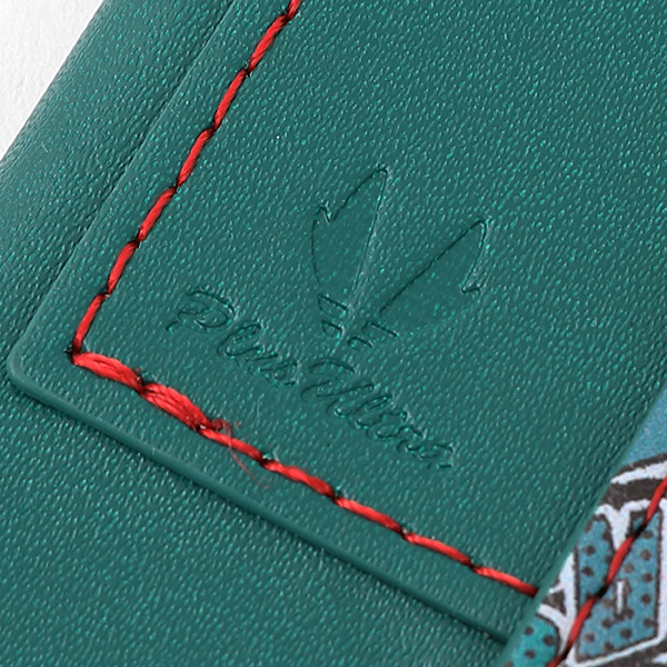 「緑谷出久モデルスマートフォンケース」5,300円（税別）（C）堀越耕平／集英社・僕のヒーローアカデミア製作委員会