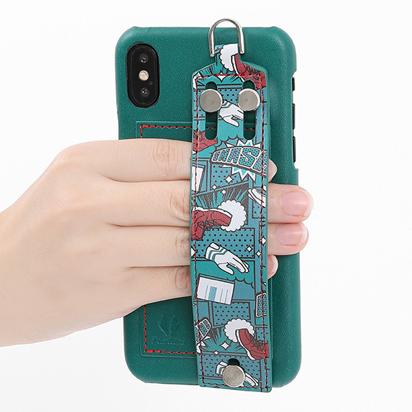 「緑谷出久モデルスマートフォンケース」5,300円（税別）（C）堀越耕平／集英社・僕のヒーローアカデミア製作委員会