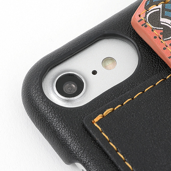 「爆豪勝己モデルスマートフォンケース」5,300円（税別）（C）堀越耕平／集英社・僕のヒーローアカデミア製作委員会