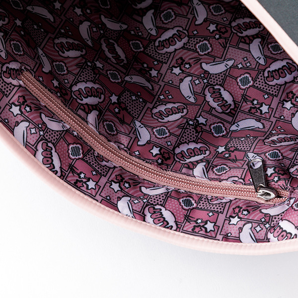 「麗日お茶子モデルショルダーバッグ 」10,800円（税別）（C）堀越耕平／集英社・僕のヒーローアカデミア製作委員会