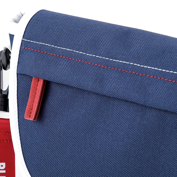 「轟焦凍モデルショルダーバッグ 」10,800円（税別）（C）堀越耕平／集英社・僕のヒーローアカデミア製作委員会