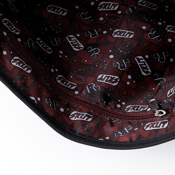 「切島鋭児郎モデルショルダーバッグ 」10,800円（税別）（C）堀越耕平／集英社・僕のヒーローアカデミア製作委員会