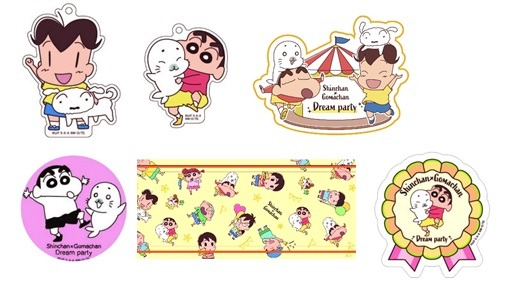 「Shinchan × Gomachan Dream Party」「しんちゃん×ゴマちゃん」アクリルキーホルダー（600円・税抜）、缶バッジ（500円・税抜）、ダイカットタオル（1000円・税抜）、マフラータオル（1600円・税抜）、リフレクトキーホルダー（予価600円・税抜）（C）臼井儀人／双葉社・シンエイ・テレビ朝日・ADK（C）森下裕美・OOP／Team Goma