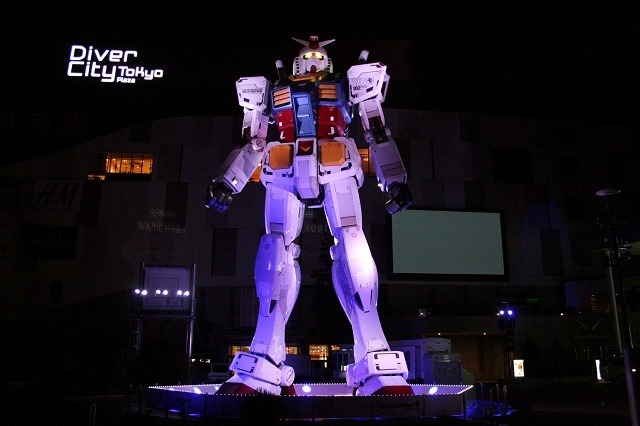 （C）創通・サンライズ