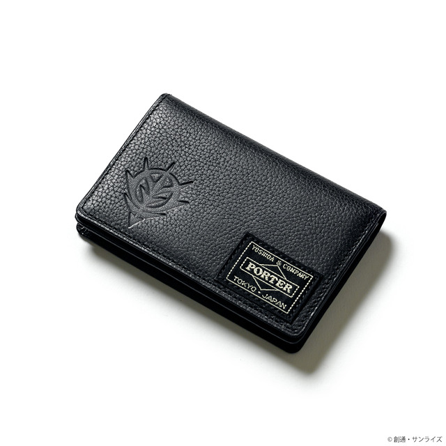 STRICT-G×PORTER レザーカードケース　赤い彗星モデル 13,750円(税込)（C）創通・サンライズ