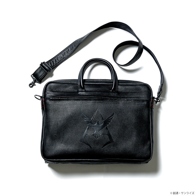 STRICT-G×PORTER 2WAYレザーブリーフケース　赤い彗星モデル 63,800円(税込)（C）創通・サンライズ