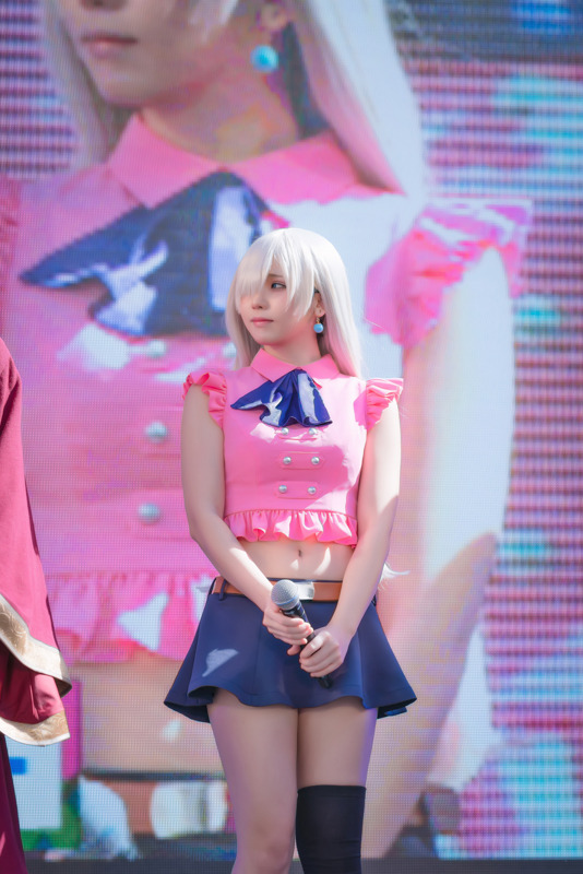 宇垣美里、えなこら人気コスプレイヤーが集結！「池袋ハロウィンコスプレフェス2019」幕が上がる