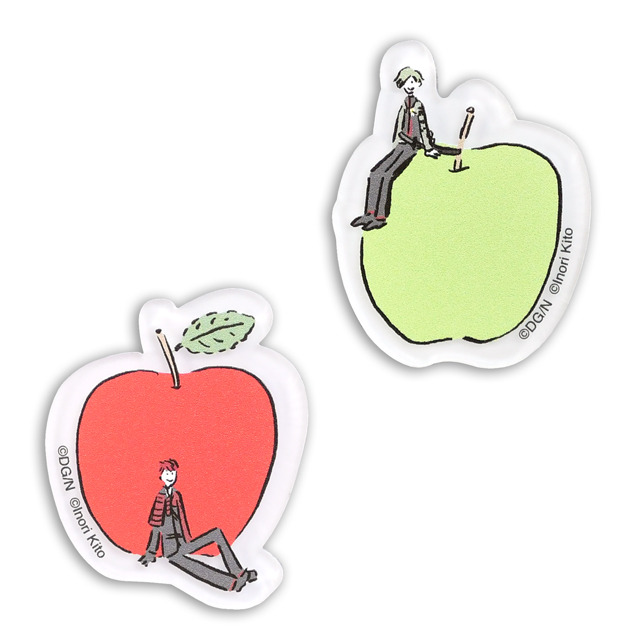 「アクリルブローチ」鶯丸・大包平 各850円(C) 2015-2018 DMM GAMES/Nitroplus