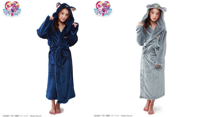 「美少女戦士セーラームーン　ルナ＆ダイアナふわもこバスローブ」10,450円（税込）（C）Naoko Takeuchi（C）武内直子・PNP・東映アニメーション
