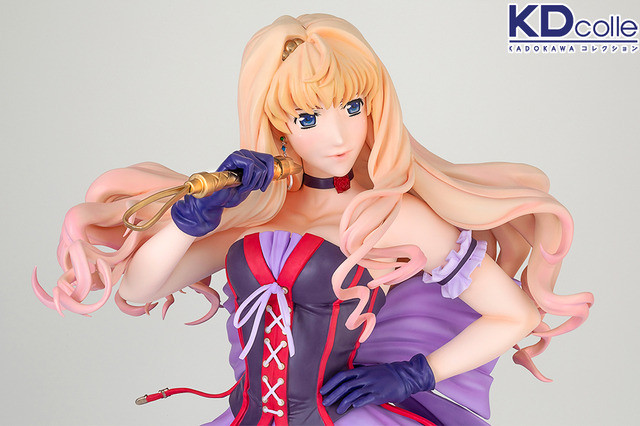 「シェリル・ノーム 等身大フィギュア」240万円（税込・送料別）（C）BIGWEST/MACROSS F PROJECT・MBS