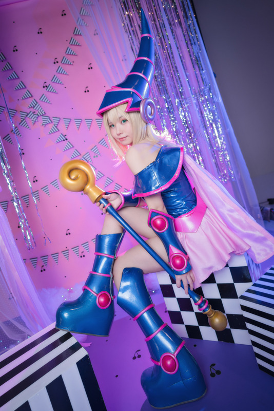 【コスプレ】えなこ、ブラマジガールのコスプレ披露！ 主催イベントに宮本彩希ら人気レイヤー7人集結【写真103枚】