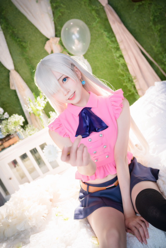 【コスプレ】えなこ、ブラマジガールのコスプレ披露！ 主催イベントに宮本彩希ら人気レイヤー7人集結【写真103枚】