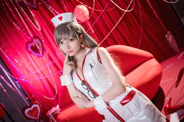 【コスプレ】えなこ、ブラマジガールのコスプレ披露！ 主催イベントに宮本彩希ら人気レイヤー7人集結【写真103枚】