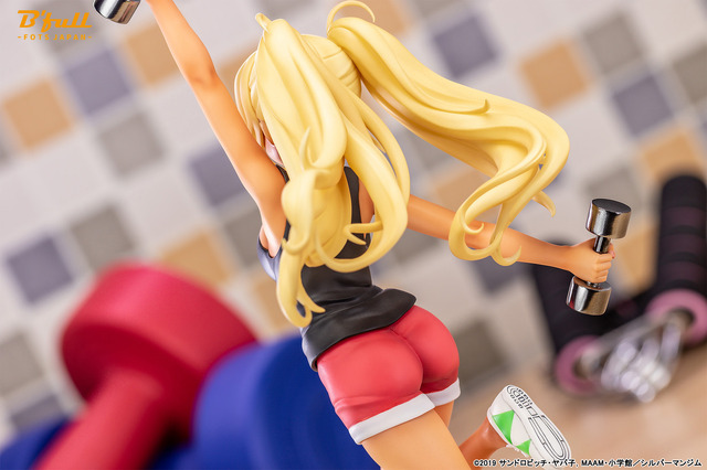 「ダンベル何キロ持てる？『紗倉ひびき』 塗装済み完成品フィギュア」11,000円（税別）（C）2019 サンドロビッチ・ヤバ子，MAAM・小学館／シルバーマンジム