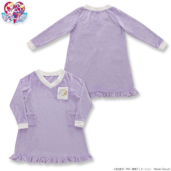 「美少女戦士セーラームーン　お布団柄ふわもこワンピース」販売価格：9,460円（税込）（C）Naoko Takeuchi（C）武内直子・PNP・東映アニメーション