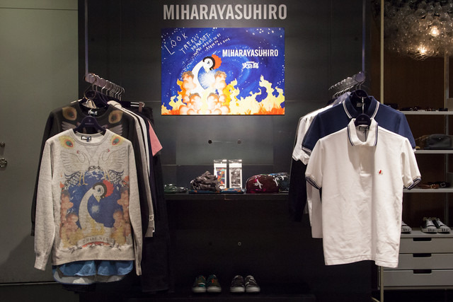 メンズ館２階でも火の鳥×ミハラヤスヒロのプロモーションを開催