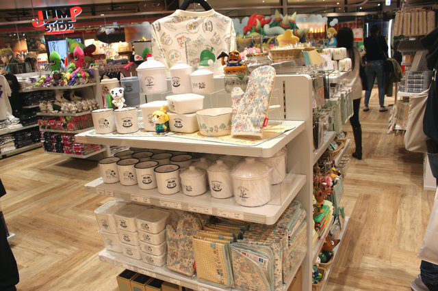 ニンテンドーグッズの楽園はここだ！日本国内初の任天堂直営オフィシャルストア「Nintendo TOKYO」レポート