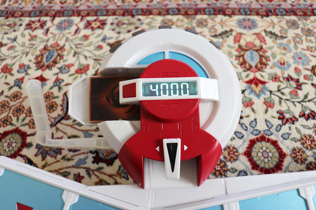 昂ぶる、昂ぶるぞ！！『遊戯王』デュエルディスク&デッキケース付きベルトレビュー