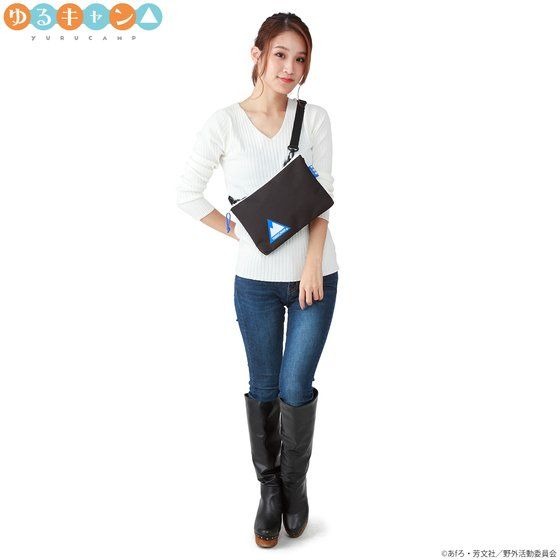 ゆるキャン△サコッシュ3,520円（税込）（C）あfろ・芳文社／野外活動サークル