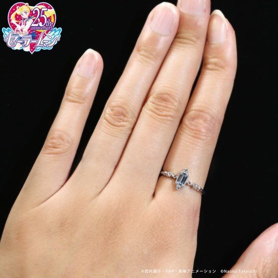 [MATERIAL CROWNコラボ]美少女戦士セーラームーン ダーク・キングダム四天王イメージ リングK18　59,400円（税込）（C）Naoko Takeuchi（C）武内直子・PNP・東映アニメーション