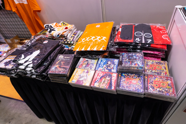 シンガポールにまでオタ芸は普及！ 業界最大手「ルミカ」大閃光ブレードのリピーターが多い理由【C3AFA】