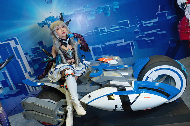【コスプレ】FGO、鬼滅、アズレンほか人気キャラ集結！ 「C3AFA Singapore 2019」初日美女レイヤーまとめ【写真62枚】