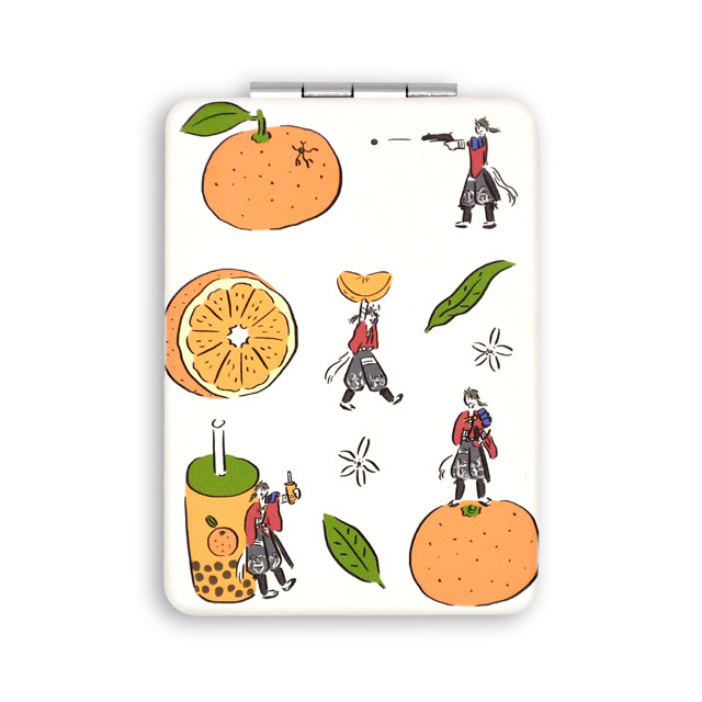 「コンパクトミラー」陸奥守吉行とミカン　1,500円（税抜）(C) 2015-2018 DMM GAMES/Nitroplus