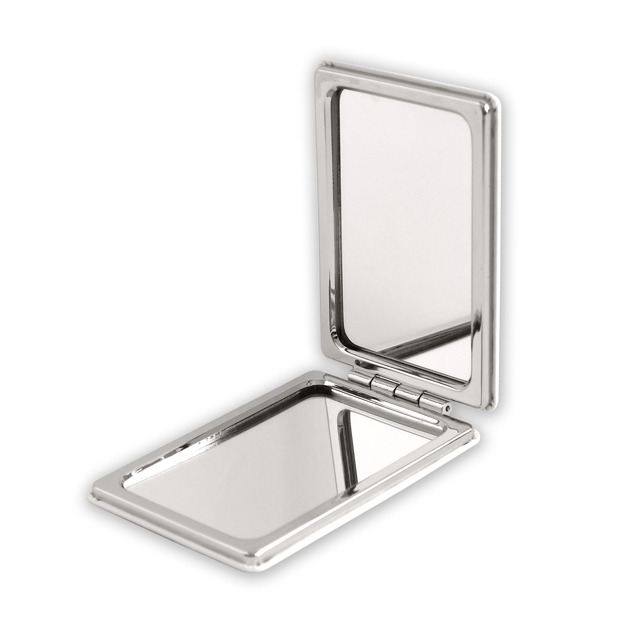 「コンパクトミラー」陸奥守吉行とミカン、長船派とミックスベリー、和泉守兼定・歌仙兼定とザクロ 各1,500円（税抜）(C) 2015-2018 DMM GAMES/Nitroplus