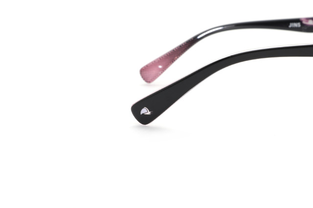 「僕のヒーローアカデミア×JINS」麗日お茶子8,000円（税込）（C）堀越耕平／集英社・僕のヒーローアカデミア製作委員会