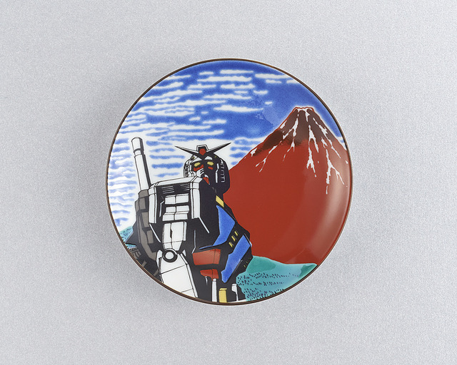 「九谷焼 ガンダム、ユニコーンガンダム 豆皿5枚セット」6,050円（税込／送料・手数料別途）（C）創通・サンライズ