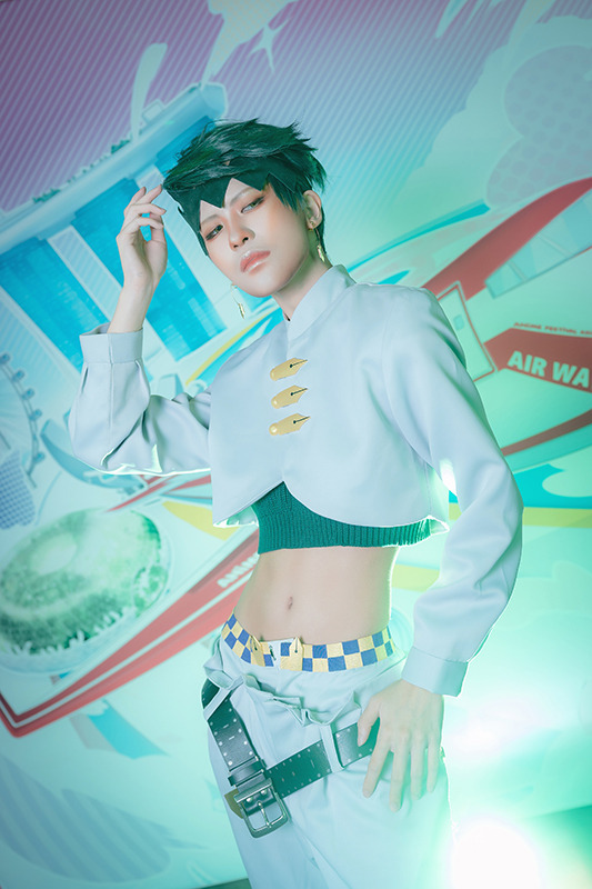 【コスプレ】「ジョジョ」岸辺露伴が参上！ マレーシアの男装レイヤー・八犬が超イケメン【写真21枚】