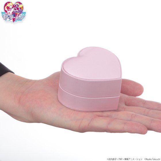 「美少女戦士セーラームーン まもちゃんの婚約指輪（シルバーVer.）」28,600円（税込）（C）武内直子・PNP・東映アニメーション（C）Naoko Takeuchi