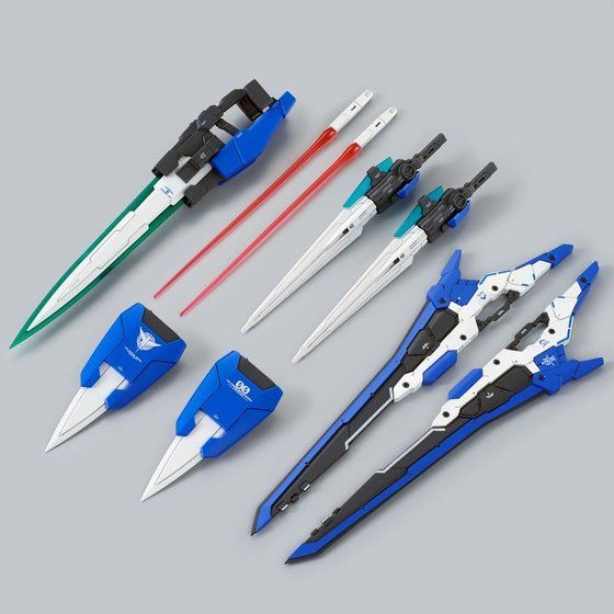 「MG 1/100 ダブルオーザンライザー」8,800円（税込）（C）創通・サンライズ