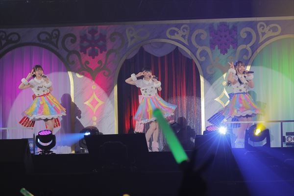 「プリパラ&キラッとプリ☆チャン Winter Live 2019」（C）Ｔ－ＡＲＴＳ / syn Sophia / テレビ東京 / IPP製作委員会（C）Ｔ－ＡＲＴＳ / syn Sophia / テレビ東京 / PCH２製作委員会