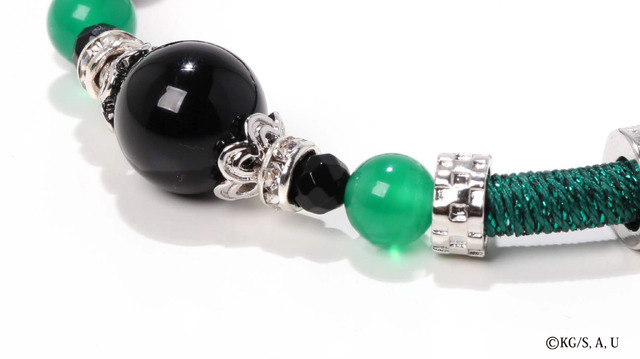 「『鬼滅の刃』ワインドコードブレスレット」5,800円（税別）（C）吾峠呼世晴／集英社・アニプレックス・ufotable