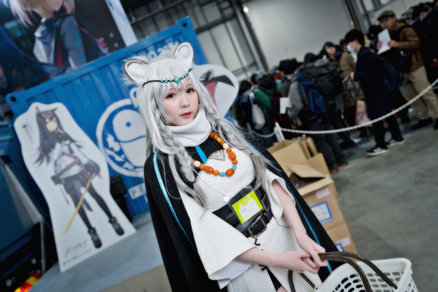 【コスプレ】「コミケ97」初日企業ブース美女レイヤーまとめ アズレン、アークナイツ…人気キャラ多数！【写真64枚】